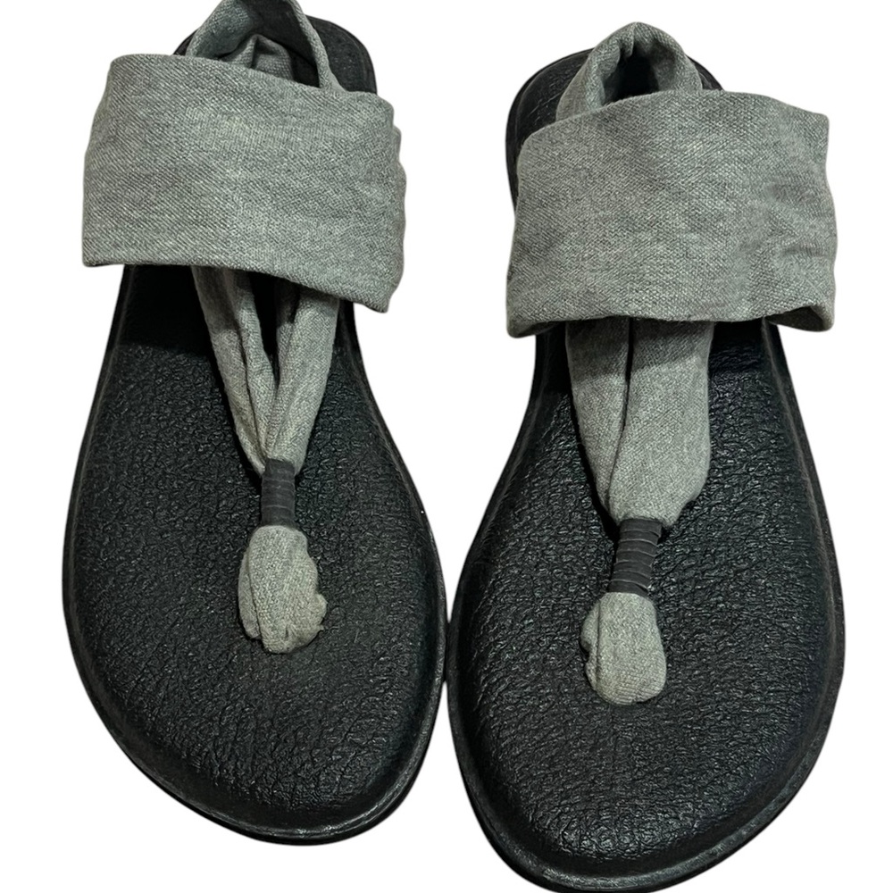 Sanuk Yoga Mat Sandals | New Gray Sling Back | Size 10 | Cloud-Like Comfort